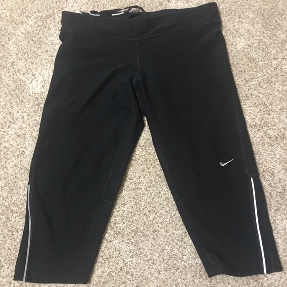 Nike Pants - Nike fri-fit cropped running/training/yoga
